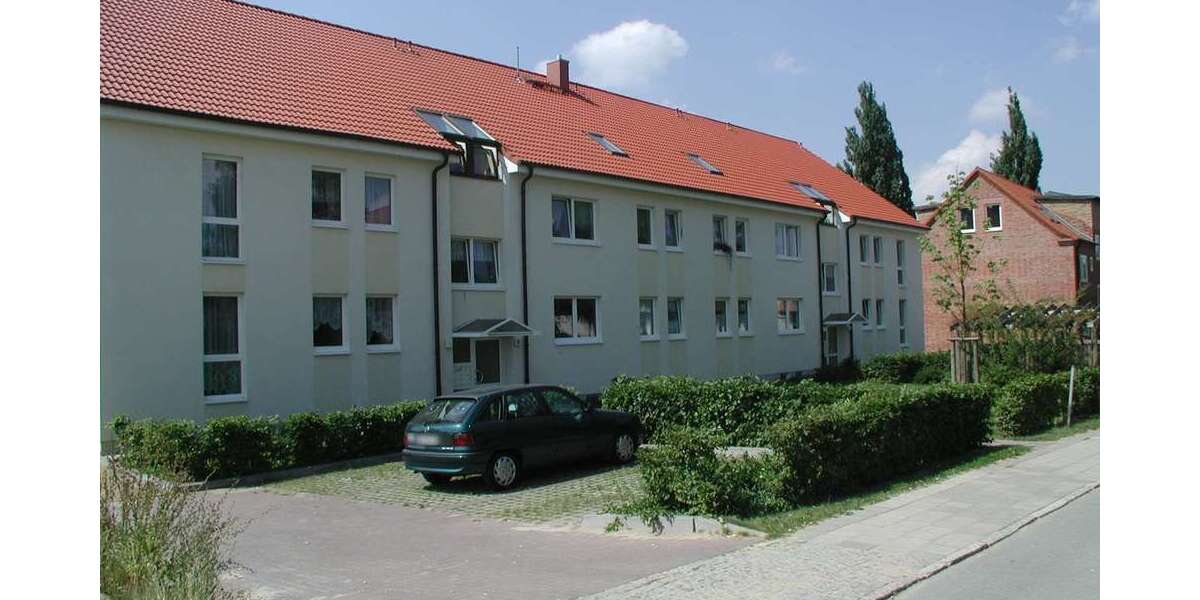 Etagenwohnung Schwerin Gartenstadt - 2 Zimmer, 46 m&sup2;, 353&euro; | Angebot:27007162
