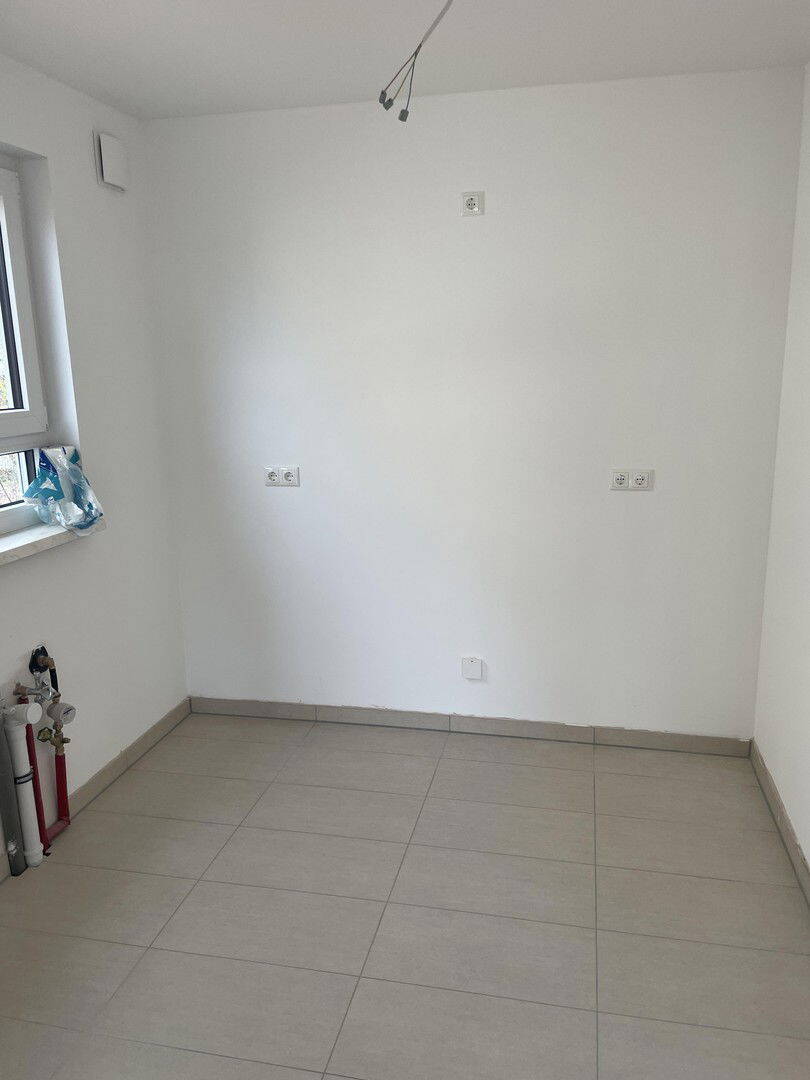 DHH links mit 5 Zimmern in Fredersdorf-Vogelsdorf 5 zimmer