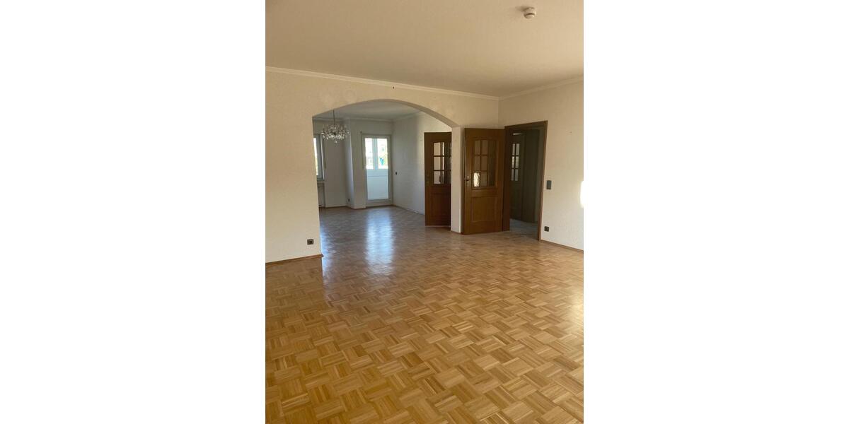 Etagenwohnung Bad Neuenahr-Ahrweiler Ahrweiler - 3 Zimmer, 116 m&sup2;, 950&euro; | Angebot:26254711