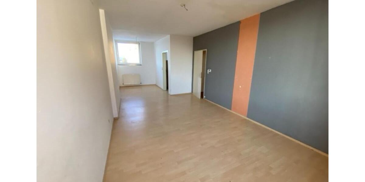 Etagenwohnung Neustadt bei Coburg - 2 Zimmer, 60 m&sup2;, 500&euro; | Angebot:25854891
