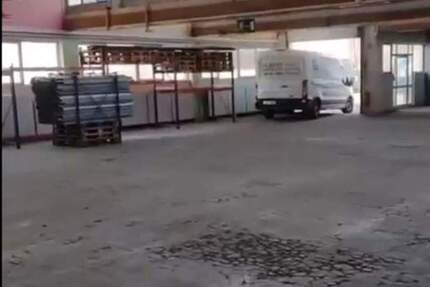 100m² Lagerhalle Gewerbefläche mit Toiletten zimmer