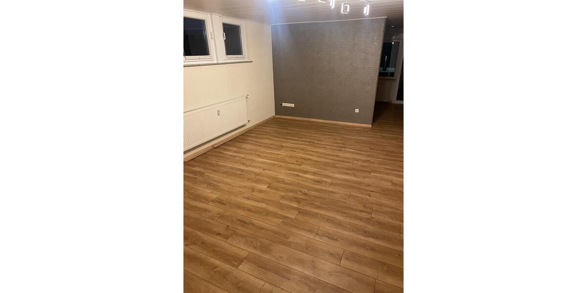 Dachgeschoßwohnung Lauterbach (Hessen) - 4 Zimmer, 106 m&sup2;, 800&euro; | Angebot:25814286