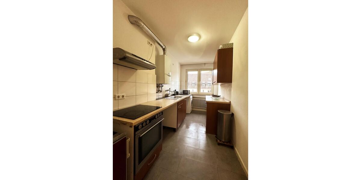 Etagenwohnung Düsseldorf - 2 Zimmer, 52 m&sup2;, 1.450&euro; | Angebot:26256328