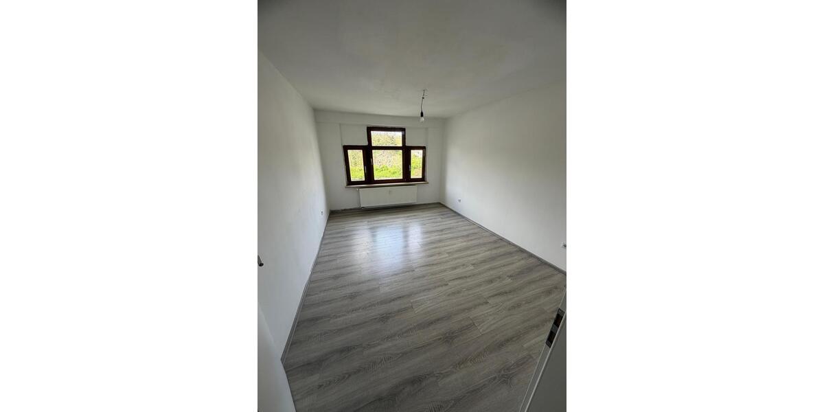 Etagenwohnung Werdohl - 2 Zimmer, 55 m&sup2;, 550&euro; | Angebot:26184769