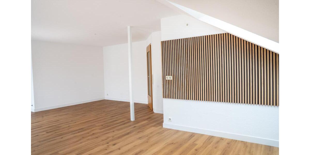 Etagenwohnung Pfedelbach - 3 Zimmer, 75 m&sup2;, 950&euro; | Angebot:24817776