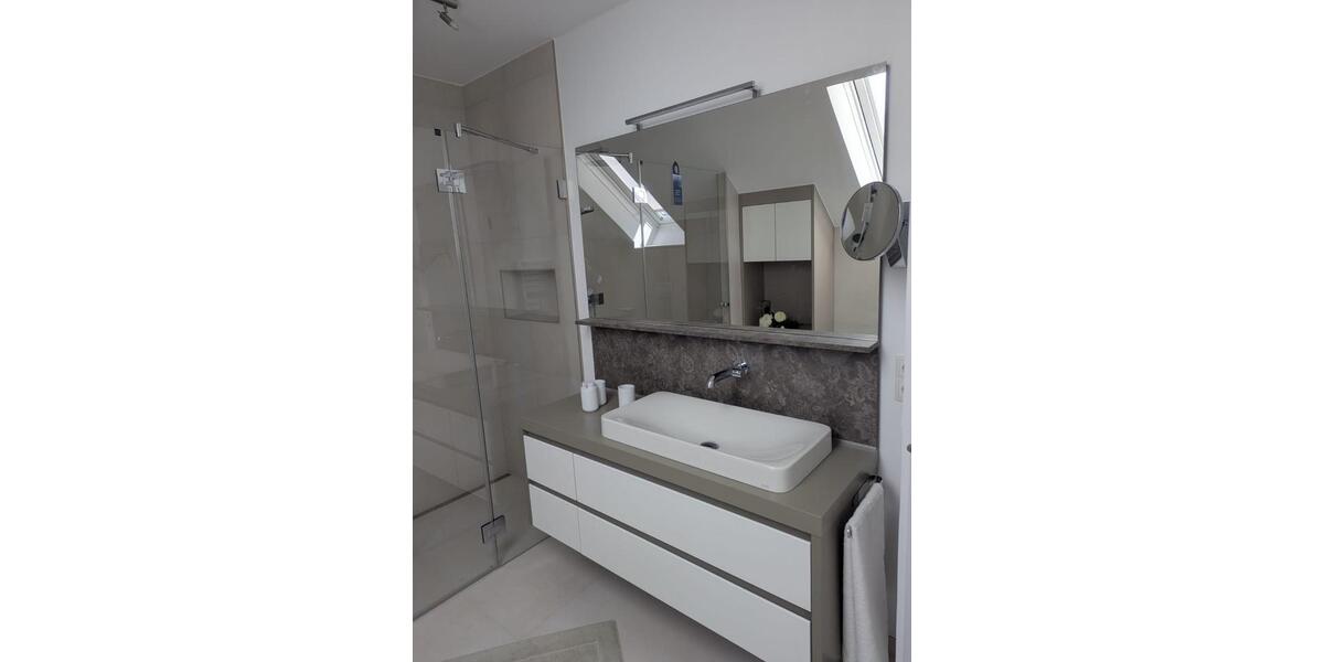 Einfamilienhaus Cloppenburg - 2.5 Zimmer, 145 m&sup2;, 1.095&euro; | Angebot:24602397