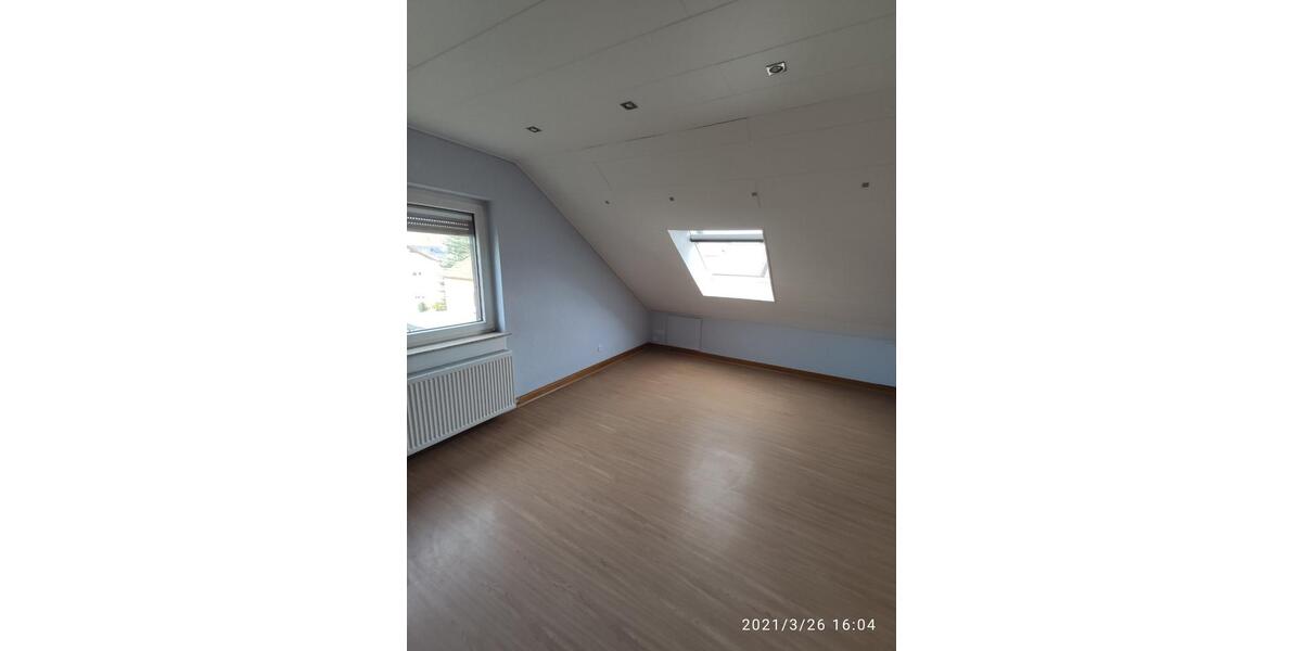 Dachgeschoßwohnung Kahl am Main - 2 Zimmer, 60 m&sup2;, 700&euro; | Angebot:24826309