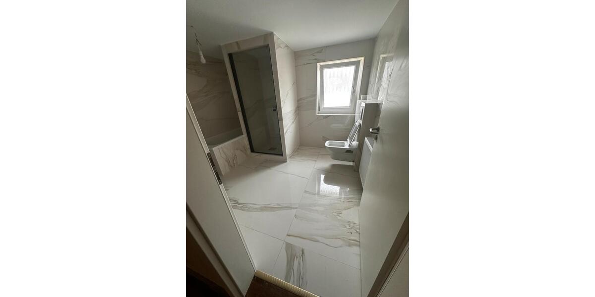 Etagenwohnung Fürth Bislohe - 3 Zimmer, 108 m&sup2;, 1.450&euro; | Angebot:24869414