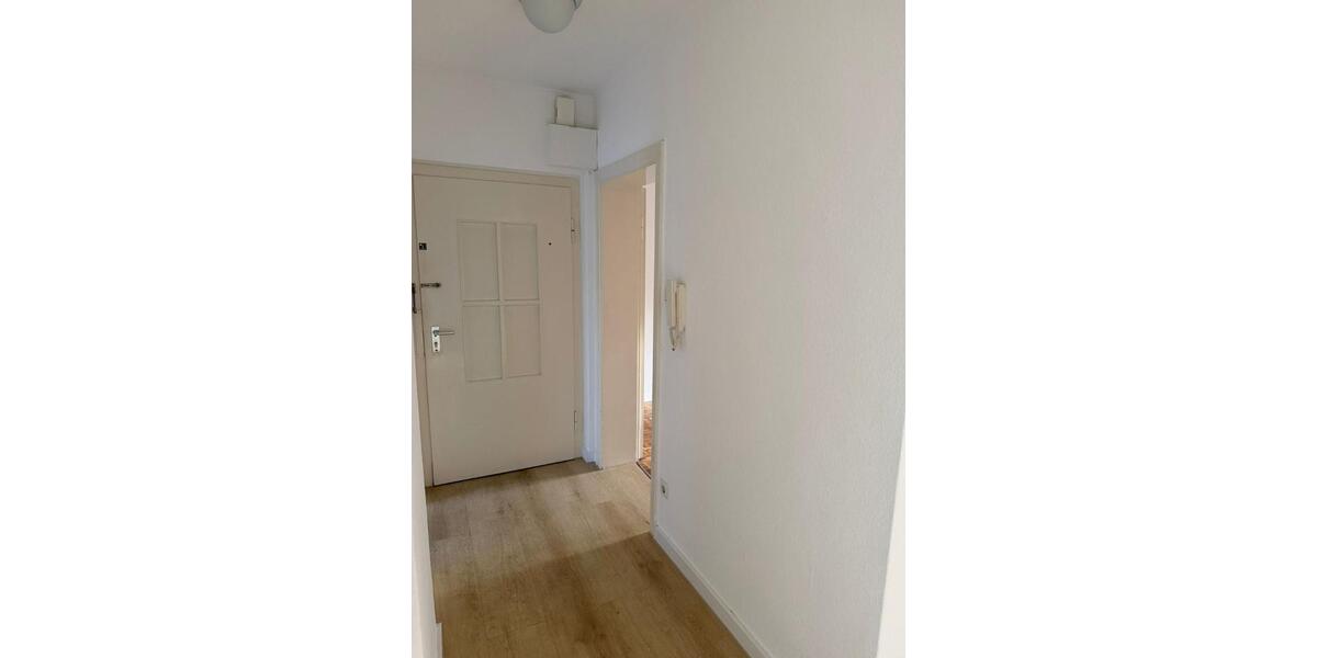 Erdgeschoßwohnung Wilhelmshaven - 4 Zimmer, 73 m&sup2;, 550&euro; | Angebot:25960199