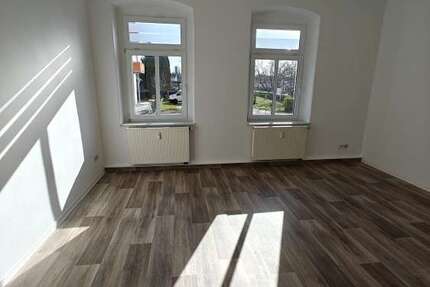 Wohnung Zittau - 3 Zimmer, 67 m&sup2;, 340&euro; | Angebot:25998954