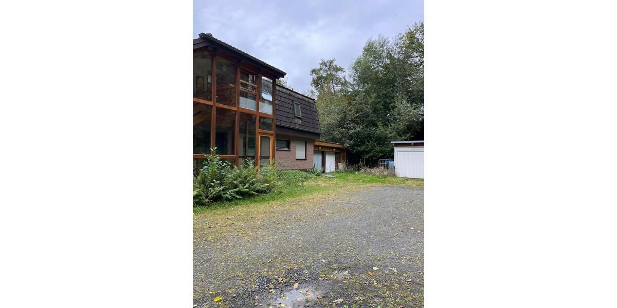 Mehrfamilienhaus, Wohnhaus Hardegsen - 9 Zimmer, 240 m&sup2;, 1.800&euro; | Angebot:26037587