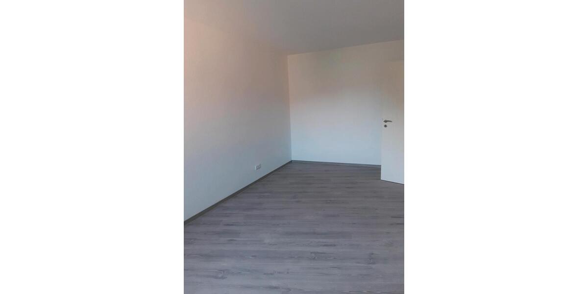 Etagenwohnung Northeim - 3 Zimmer, 85 m&sup2;, 699&euro; | Angebot:26533725