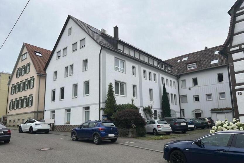 4 Zimmerwohnung mit EBK, top Verkehrsanbindung