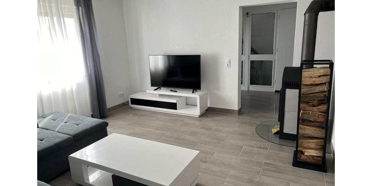 Wohnen auf Zeit Willingshausen - 2 Zimmer, 50 m&sup2;, 30&euro; | Angebot:24805474