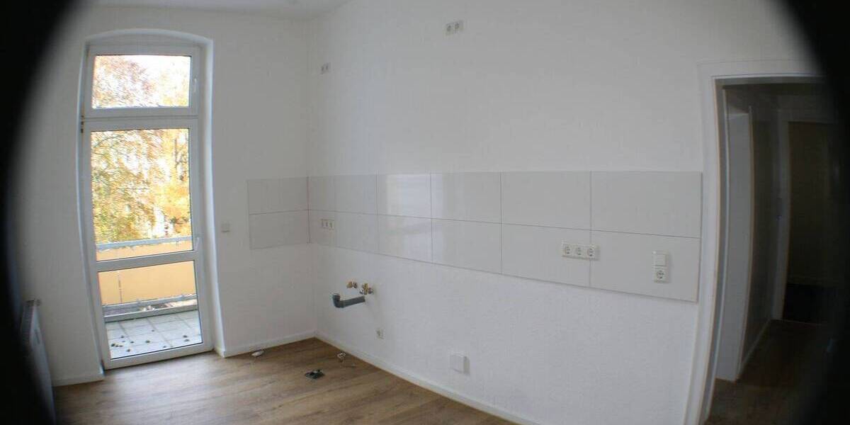 DU , Dellpl.25, 2.OG, 85 m², 2 Zi, Flur, Küche, Bad,Balkon,zusätzl.ein App. 1 Zi.,Flur,WC,1 gr.Einbauschrank 3 zimmer