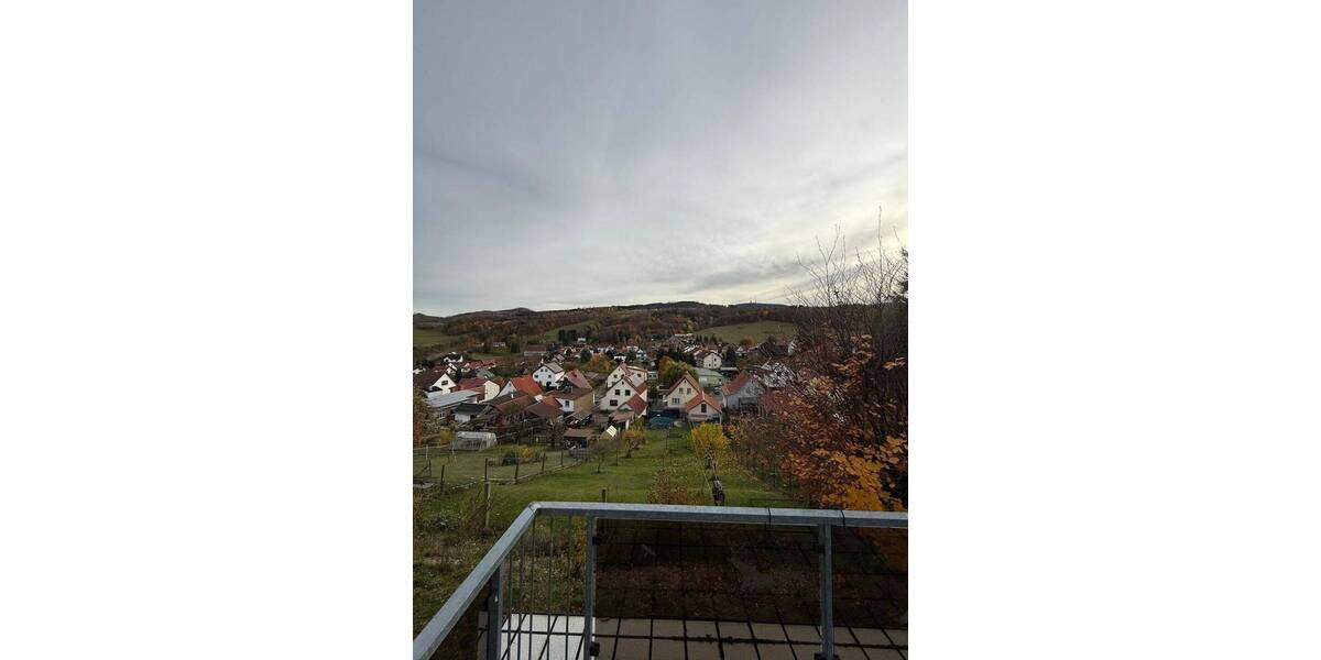 Idyllisch gelegener Bungalow mit Balkon und Terrasse 4 zimmer