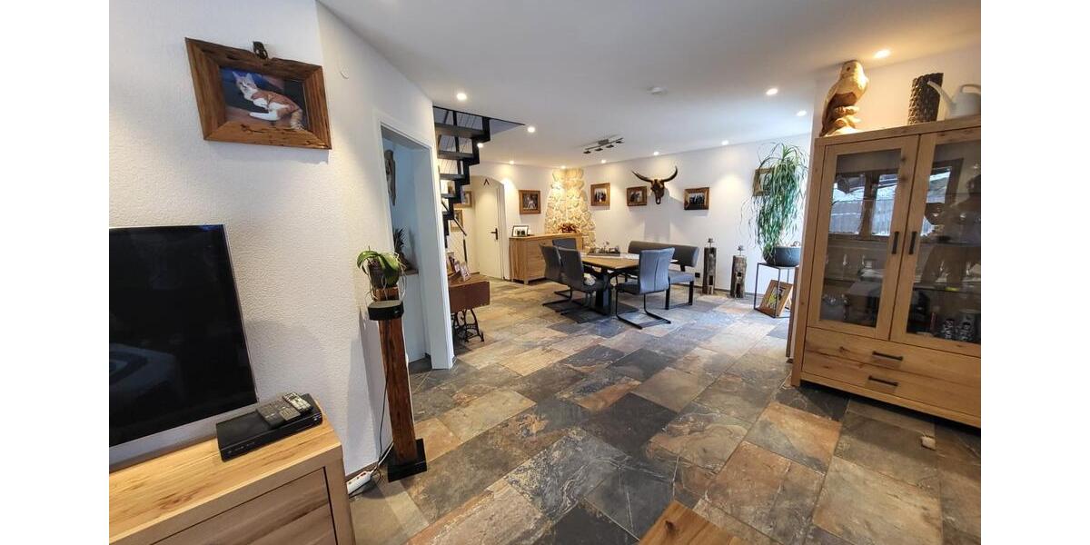 Maisonettenwohnung Sasbachwalden - 4 Zimmer, 112 m&sup2;, 1.680&euro; | Angebot:26531688
