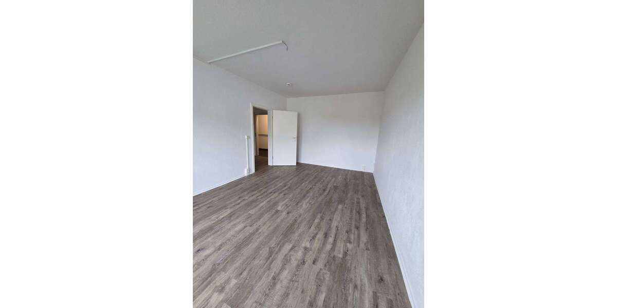 Etagenwohnung Schwerin Mueßer Holz - 3 Zimmer, 63 m&sup2;, 438&euro; | Angebot:25925226