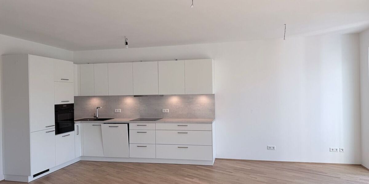Große, helle 2-Zimmer-Wohnung mit Loggia und Einbauküche - Appartement Darmstadt Darmstadt-Mitte | Angebot:27432943