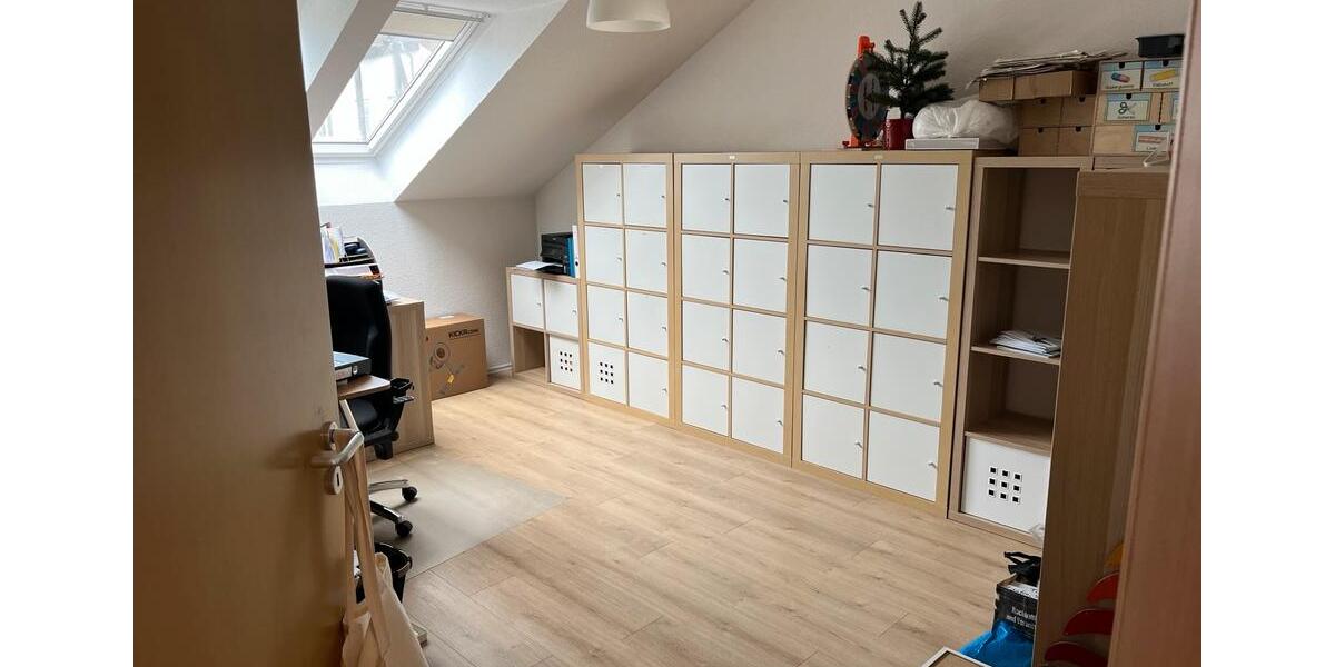 Etagenwohnung Celle - 4 Zimmer, 91 m&sup2;, 790&euro; | Angebot:26490724
