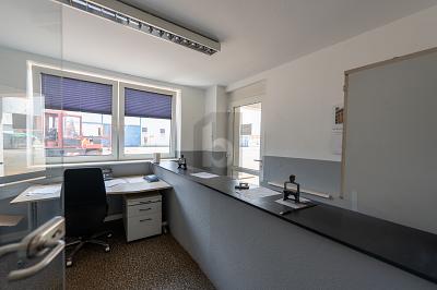 VIELSEITIGES OBJEKT MIT BÜRO UND WERKSTATT 4 zimmer