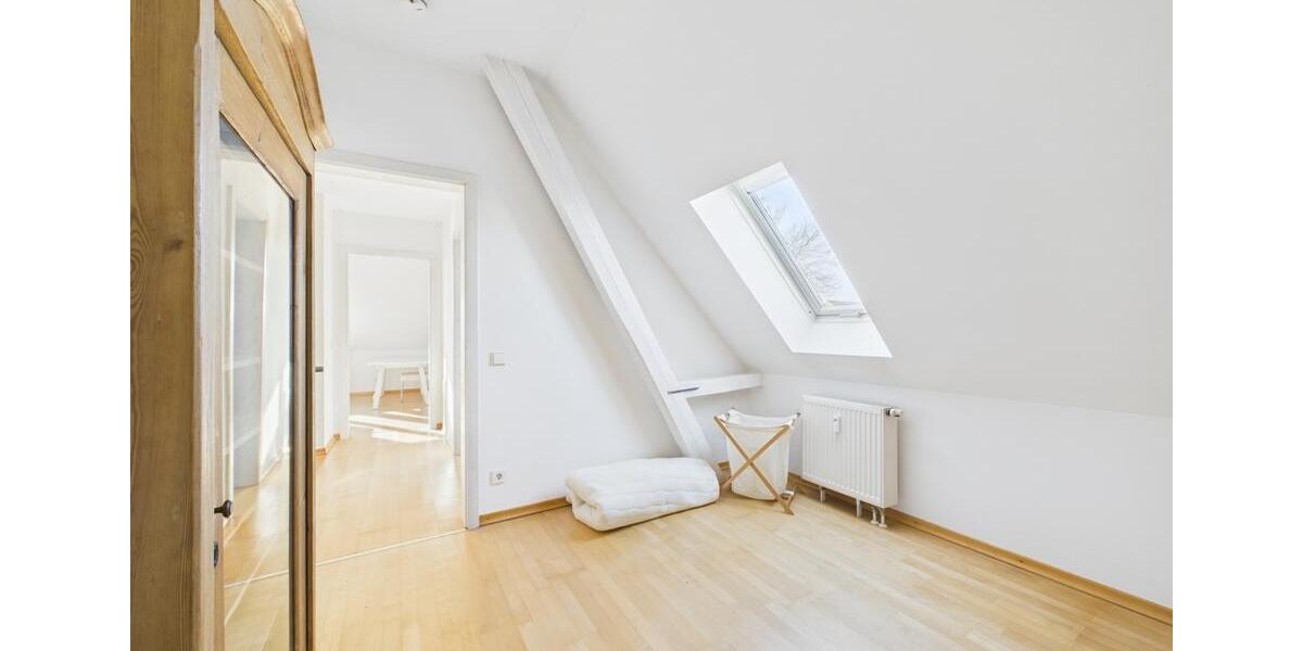 Dachgeschoßwohnung Massing - 3 Zimmer, 79 m&sup2;, 600&euro; | Angebot:22531394