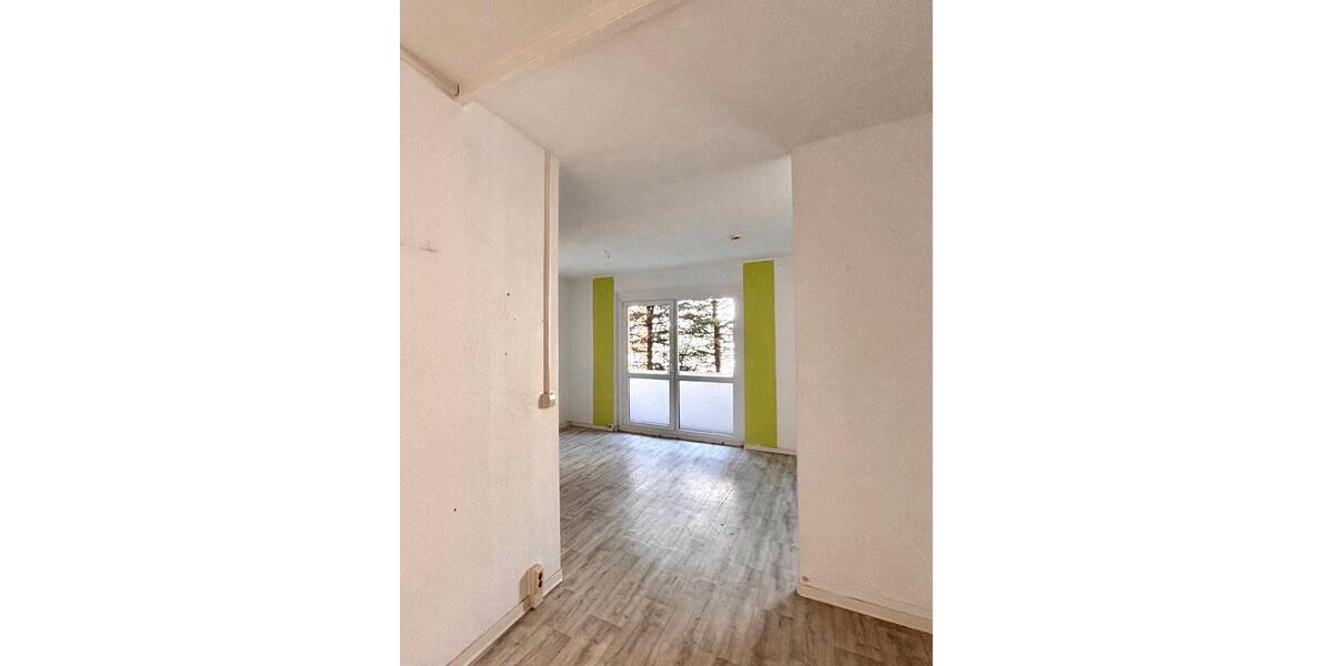 Erdgeschoßwohnung Suhl - 3 Zimmer, 70 m&sup2;, 400&euro; | Angebot:19517504