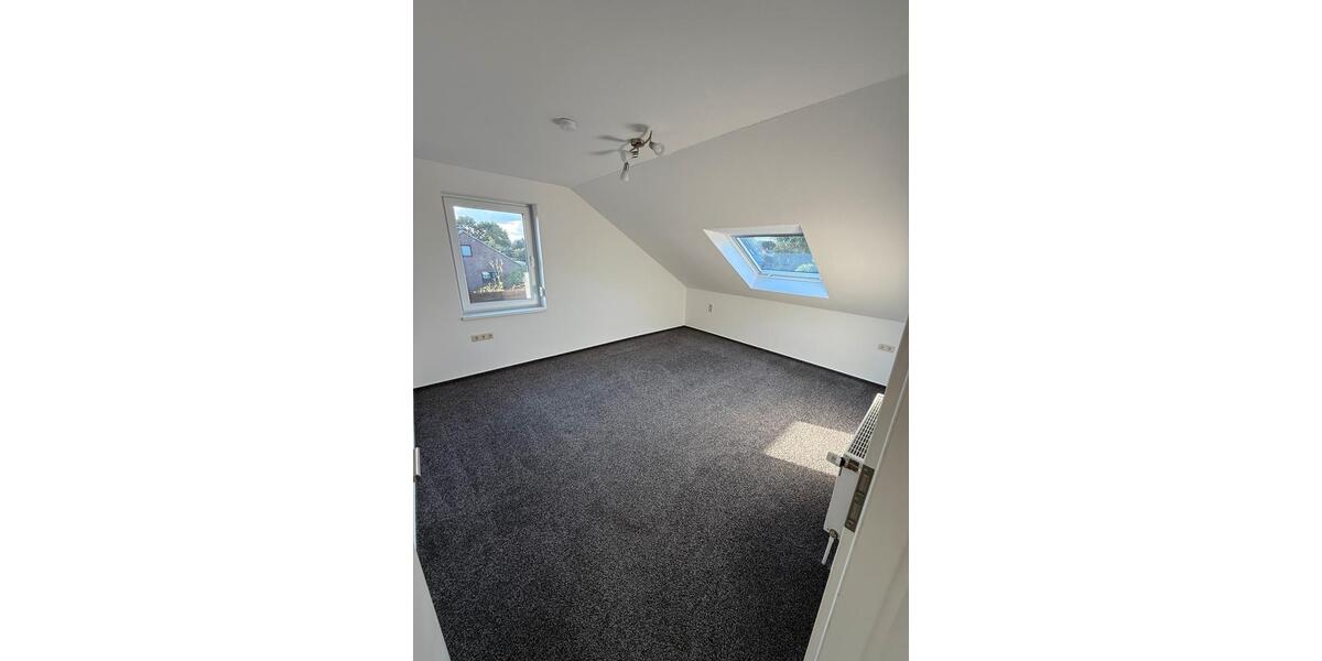 Dachgeschoßwohnung Barßel - 3 Zimmer, 90 m&sup2;, 600&euro; | Angebot:24337759