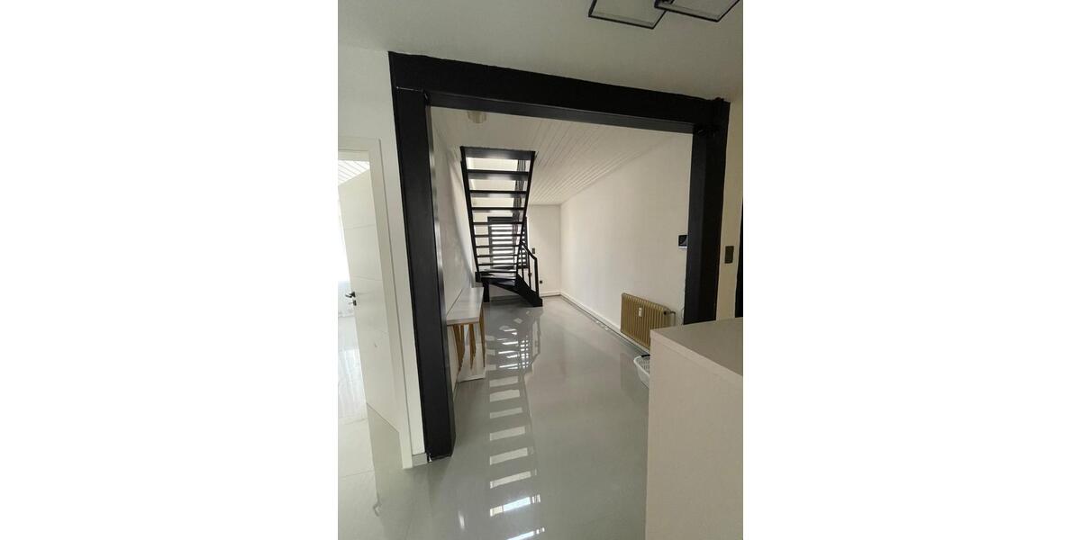 Maisonettenwohnung Bremen Osterholz - 4 Zimmer, 140 m&sup2;, 1.500&euro; | Angebot:25568236