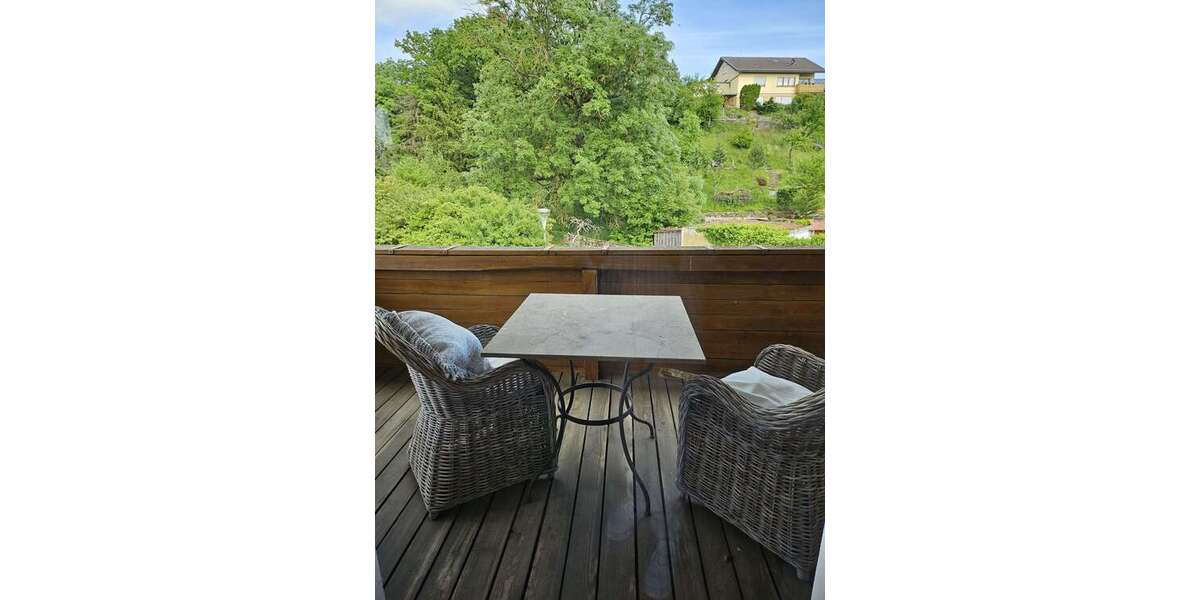 Einfamilienhaus Kirchardt - 8 Zimmer, 250 m&sup2;, 2.000&euro; | Angebot:26765175