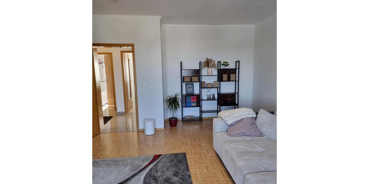 Etagenwohnung Ettringen - 3 Zimmer, 95 m&sup2;, 720&euro; | Angebot:26586883