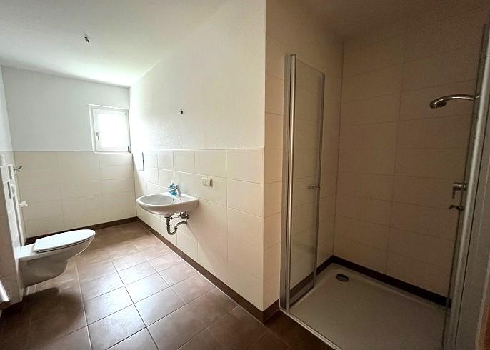 Erdgeschoßwohnung Oschersleben (Bode) - 2 Zimmer, 61 m&sup2;, 346&euro; | Angebot:26368404