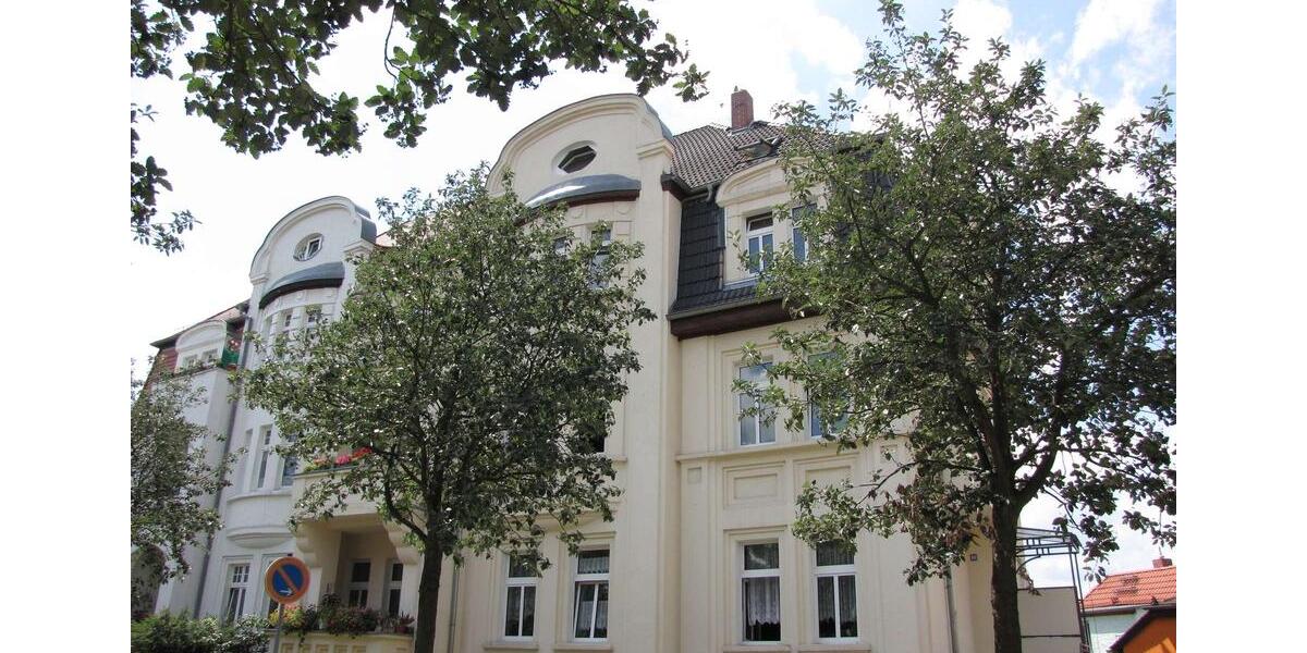 Dachgeschoßwohnung Naumburg (Saale) - 3 Zimmer, 64 m&sup2;, 410&euro; | Angebot:24768093