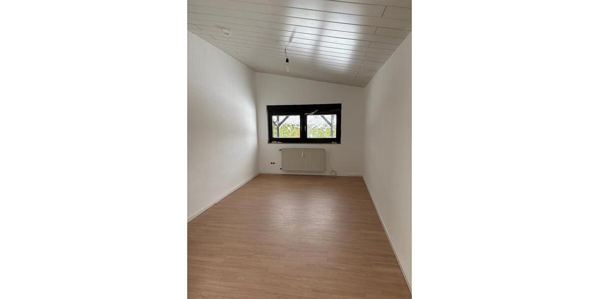 Erdgeschoßwohnung Alsdorf - 2 Zimmer, 90 m&sup2;, 800&euro; | Angebot:24490241