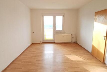 Wohnung Schmalkalden - 3 Zimmer, 63 m&sup2;, 347&euro; | Angebot:23735684