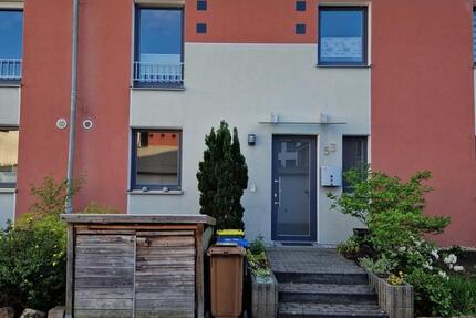 Haus Kaiserslautern Bahnheim - 4 Zimmer, 110 m&sup2;, 1.450&euro; | Angebot:26512343