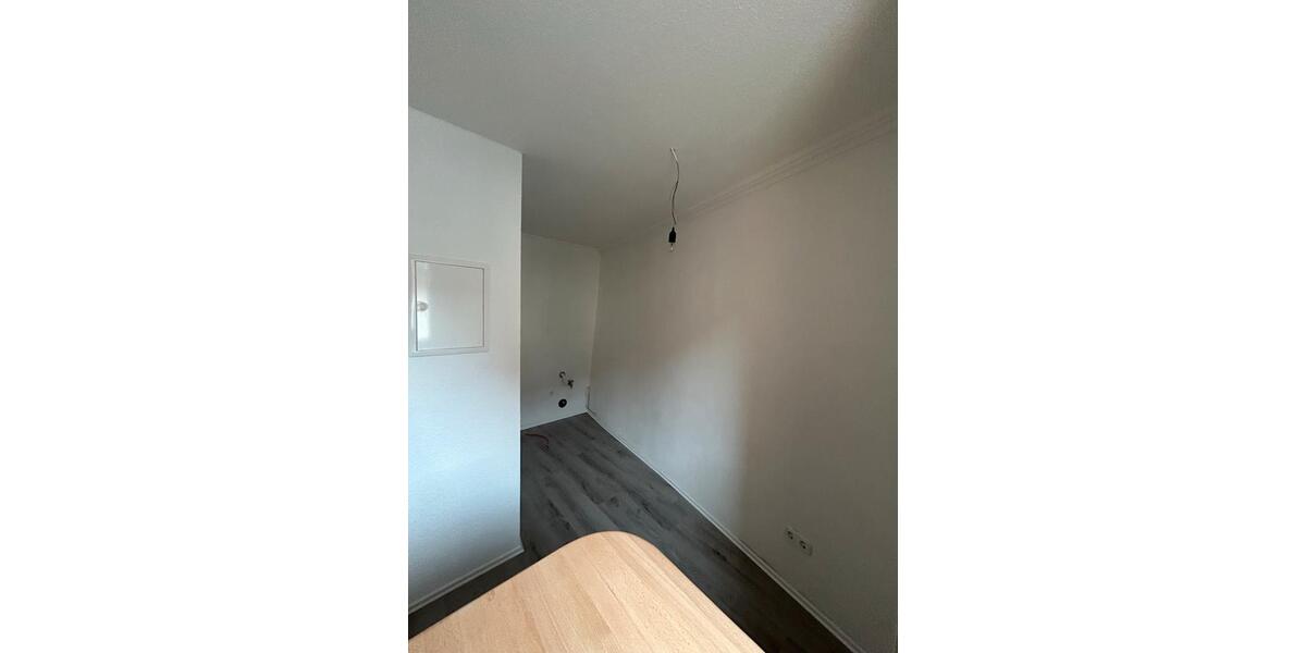Erdgeschoßwohnung Querfurt - 1 Zimmer, 42 m&sup2;, 350&euro; | Angebot:25874935