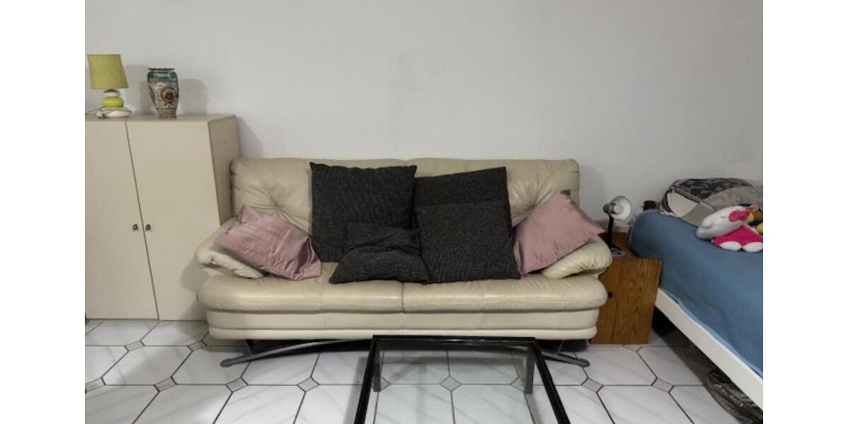 Möbliertes Zimmer in Männer-WG (Warmmiete 400 €Monat) 25 zimmer