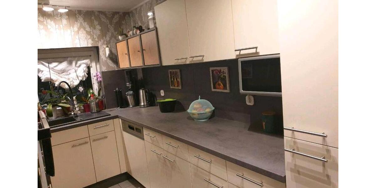 Einfamilienhaus Büdingen - 4 Zimmer, 130 m&sup2;, 1.100&euro; | Angebot:25128265