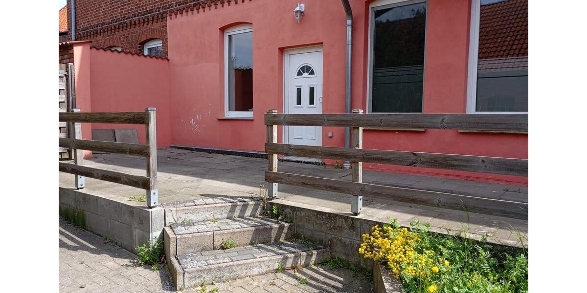 Erdgeschoßwohnung Rätzlingen - 4 Zimmer, 83 m&sup2;, 590&euro; | Angebot:26547824