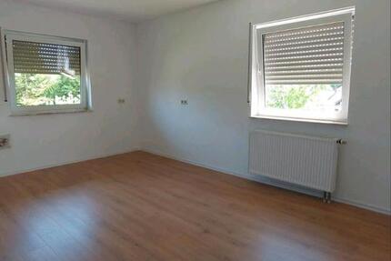 Wohnung Stadtallendorf - 4 Zimmer, 120 m&sup2;, 900&euro; | Angebot:26704602