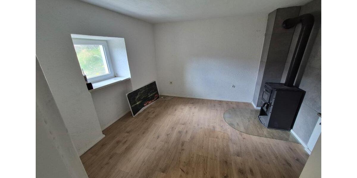 Erdgeschoßwohnung Bayerisch Eisenstein - 3 Zimmer, 52 m&sup2;, 430&euro; | Angebot:26491295