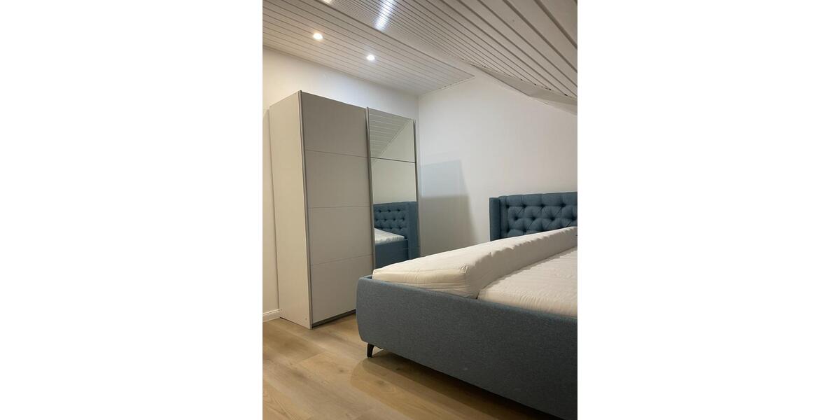 Dachgeschoßwohnung Mannheim Niederfeld - 2 Zimmer, 47 m&sup2;, 950&euro; | Angebot:25612144