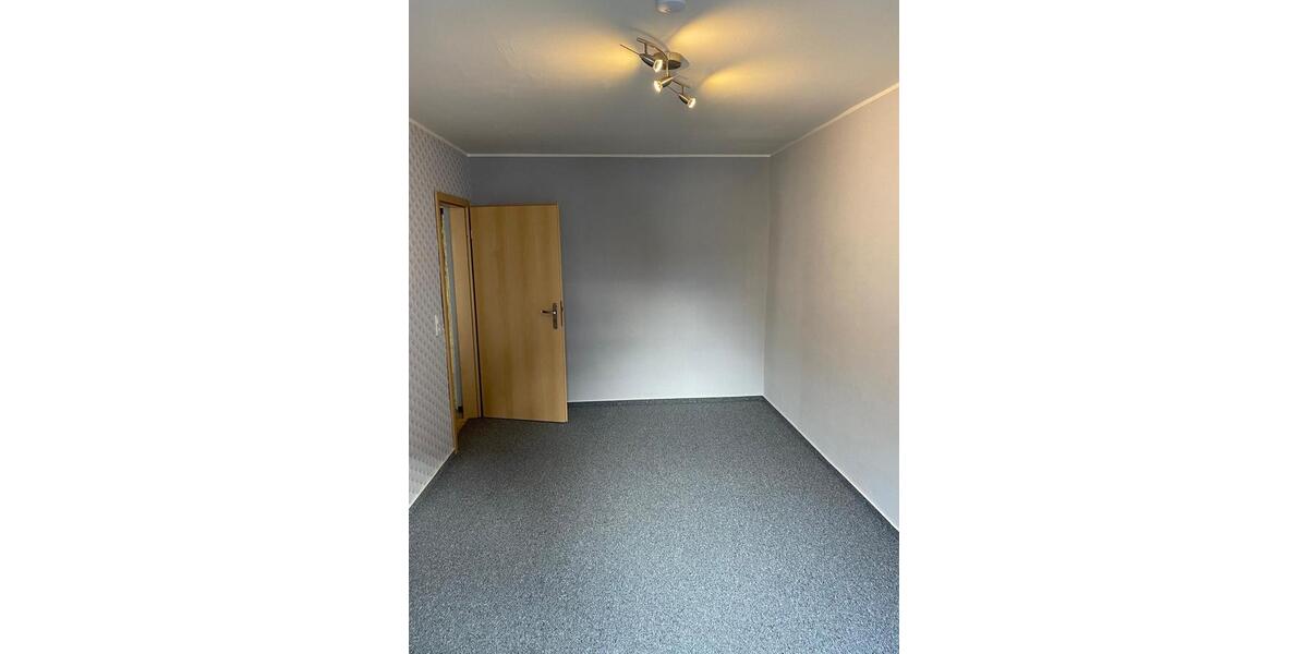 Erdgeschoßwohnung Falkenberg/Elster Elster - 3 Zimmer, 68 m&sup2;, 650&euro; | Angebot:25612222