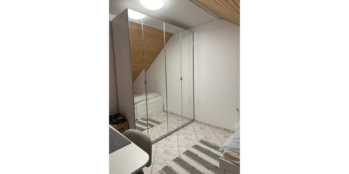 Wohnen auf Zeit Köln Chorweiler - 1 Zimmer, 10 m&sup2;, 450&euro; | Angebot:26373211