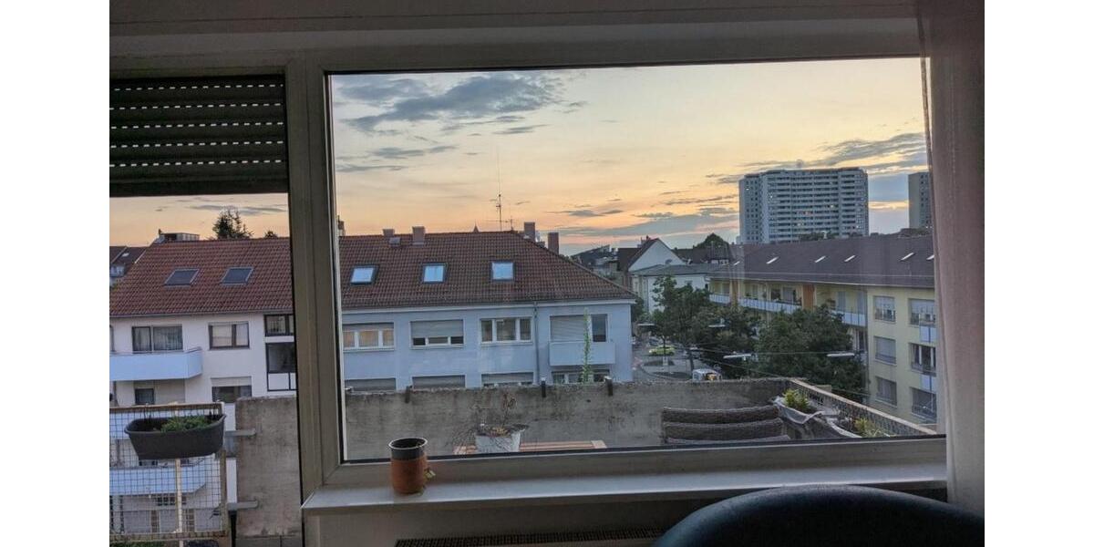 Zentral gelegenes WG-Zimmer mit Balkon in 2-Zimmer-Wohnung – Innenstadt-West, Karlsruhe 2 zimmer