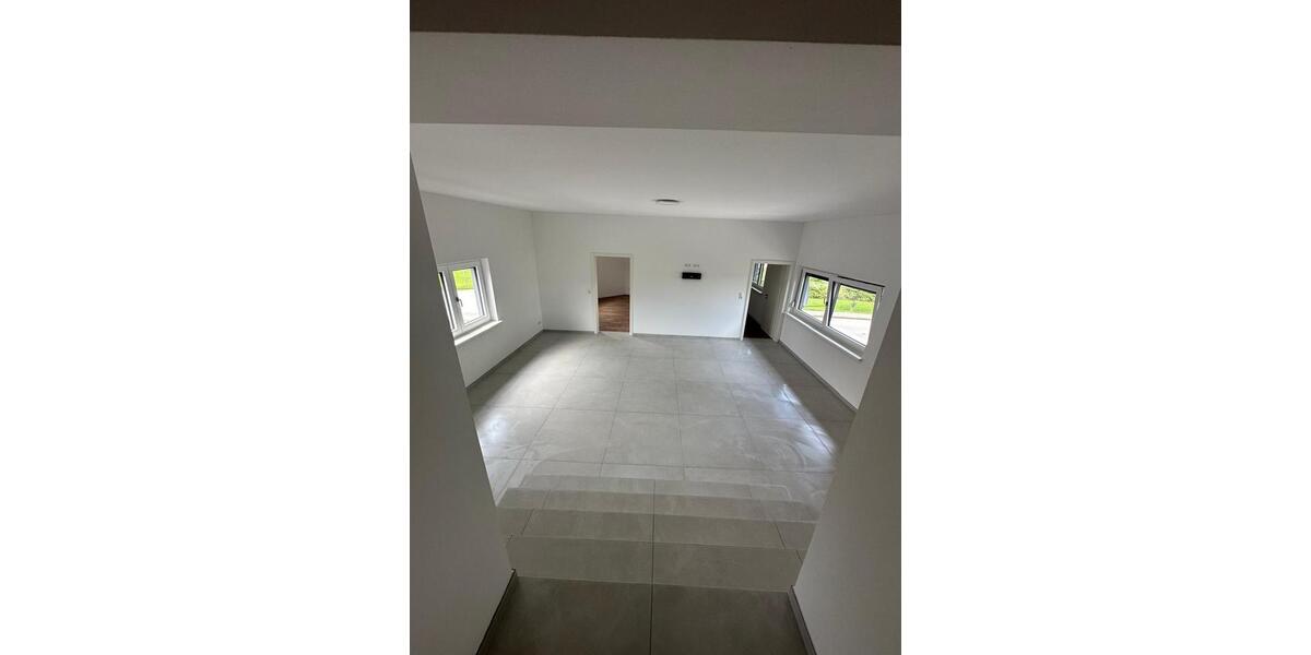 Etagenwohnung Mariaposching - 3 Zimmer, 90 m&sup2;, 800&euro; | Angebot:25639201