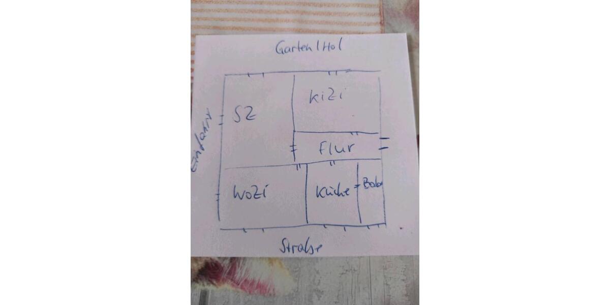 Dachgeschoßwohnung Ellefeld - 3 Zimmer, 72 m&sup2;, 324&euro; | Angebot:26236761