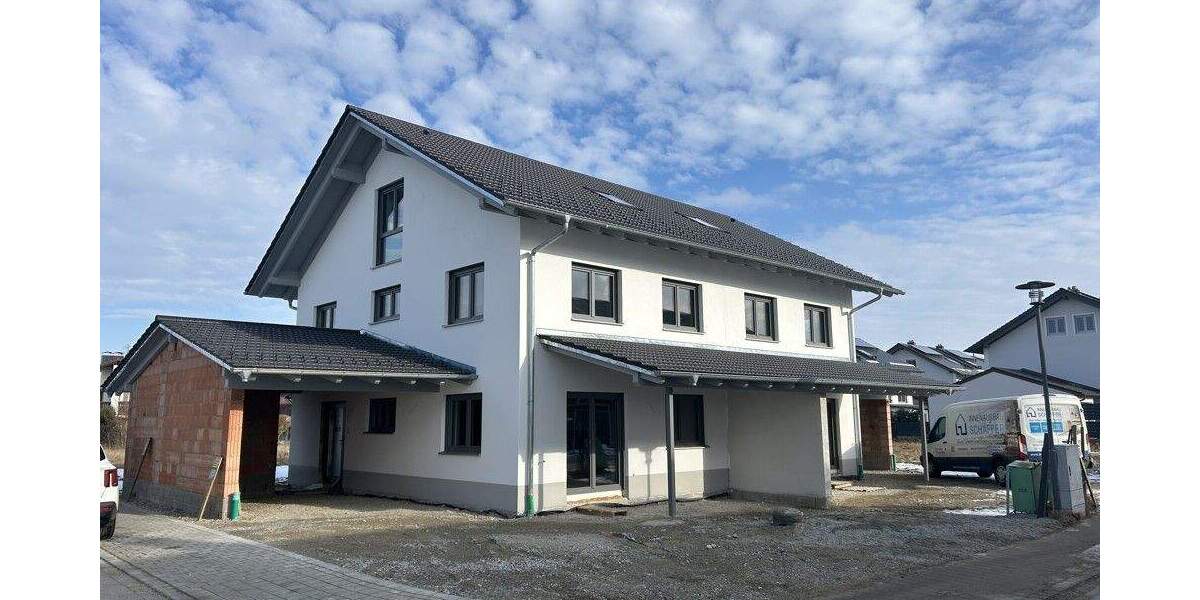 Doppelhaushälfte Ampfing - 5 Zimmer, 151 m&sup2;, 1.900&euro; | Angebot:25777045