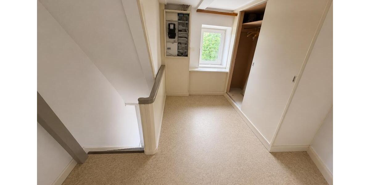 Einfamilienhaus Herdorf - 6 Zimmer, 135 m&sup2;, 1.390&euro; | Angebot:26633096